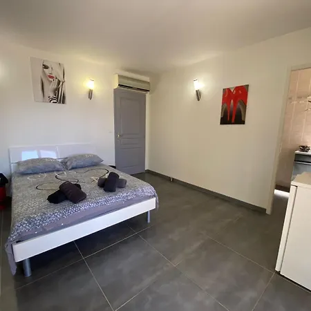 Du Gozzi *